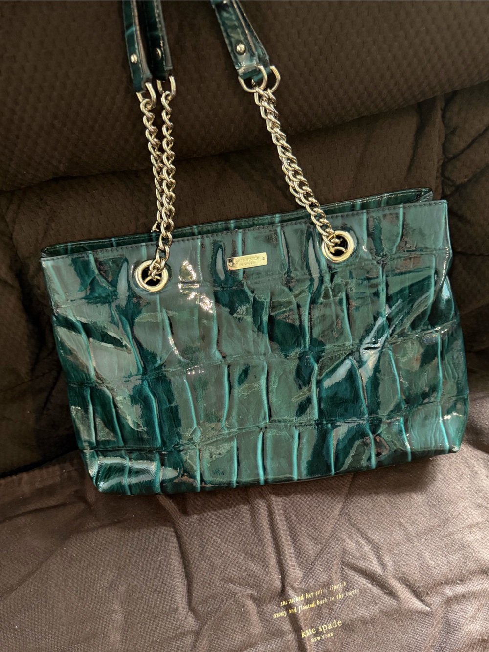 kate spade glossy crocodile-embossed teal patent leather chain tote - Picture 2 of 9